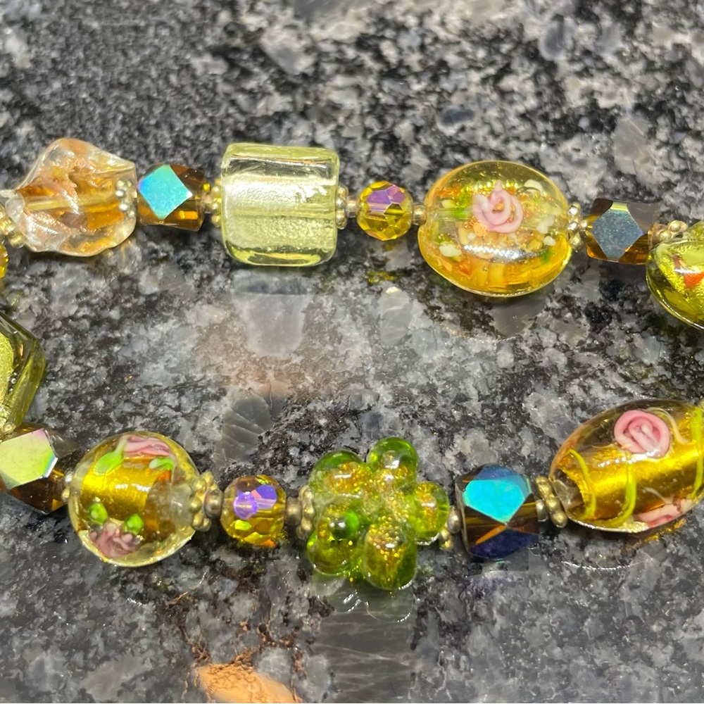 Elegant Glass Beaded Bracelet (stretchy)